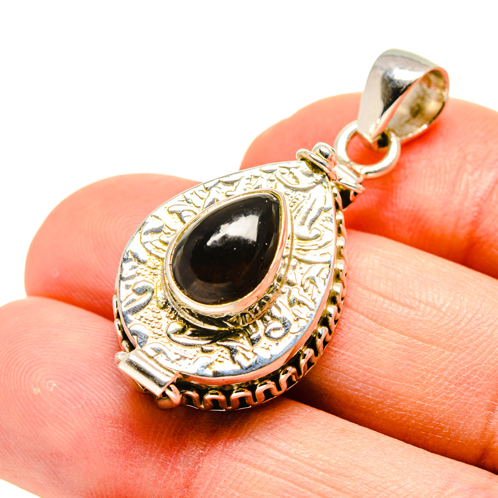 Black Onyx Pendants handcrafted by Anasilvercos - PD752550