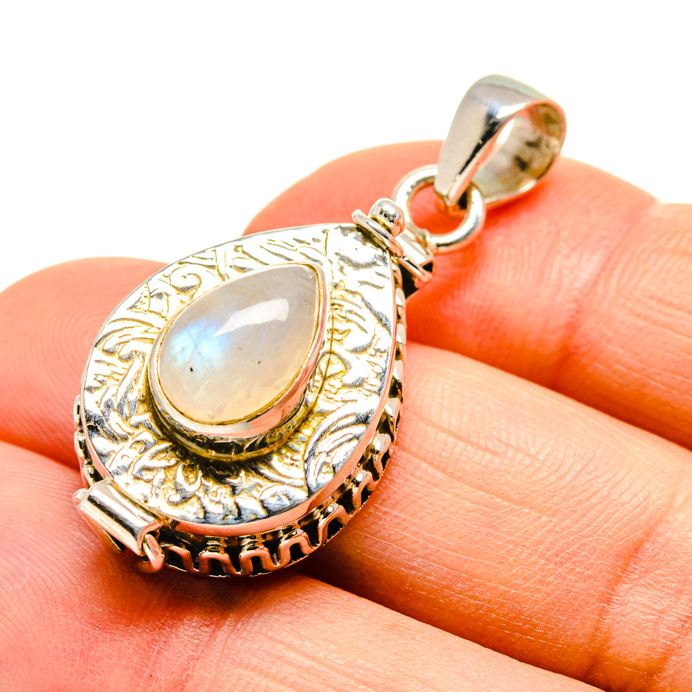 Rainbow Moonstone Pendants handcrafted by Anasilvercos - PD752597