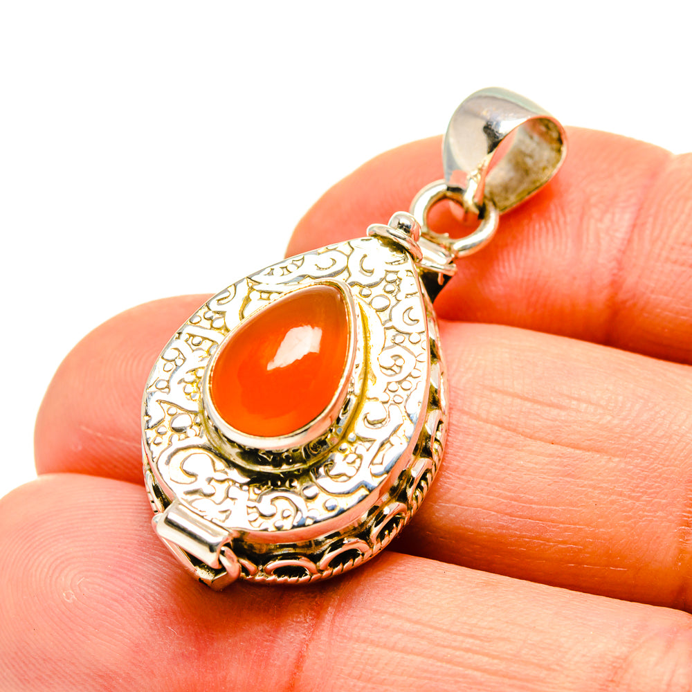 Carnelian Pendants handcrafted by Anasilvercos - PD752721