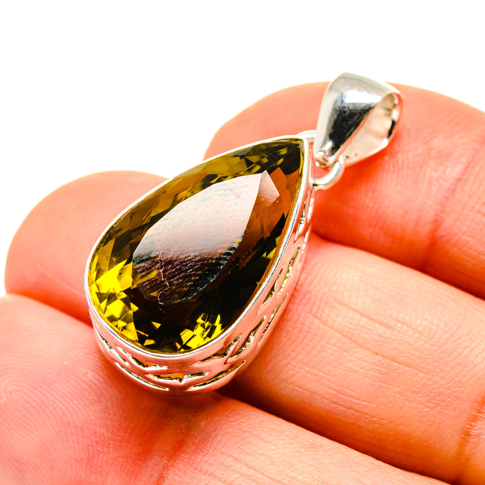 Olive Quartz Pendants handcrafted by Anasilvercos - PD752732