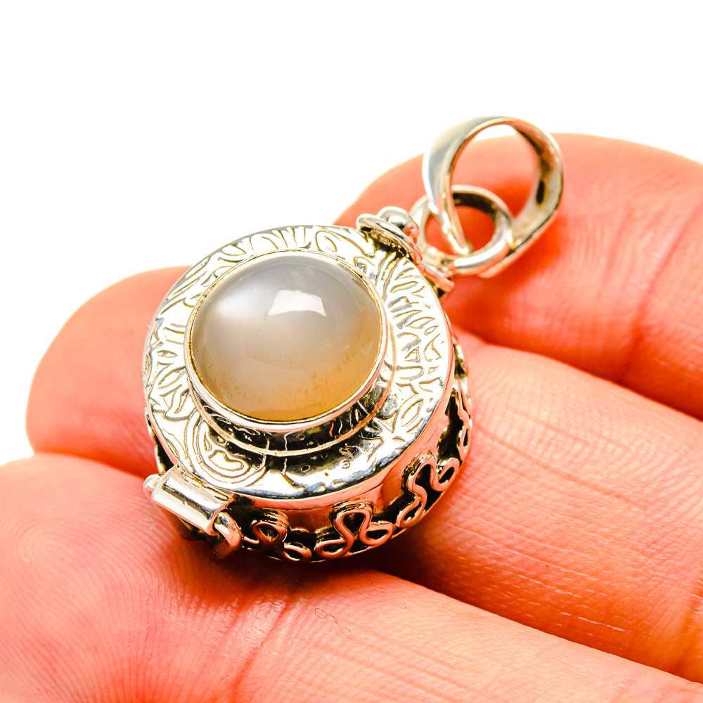 Moonstone Pendants handcrafted by Anasilvercos - PD752786