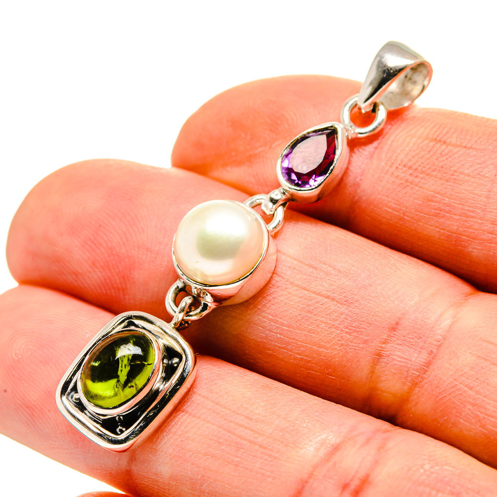 Green Tourmaline Pendants handcrafted by Anasilvercos - PD752822