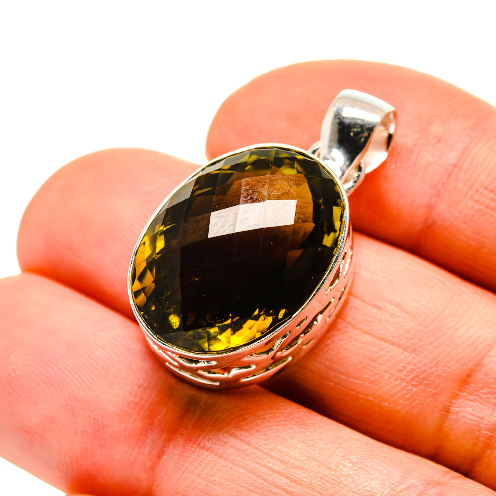 Olive Quartz Pendants handcrafted by Anasilvercos - PD752852