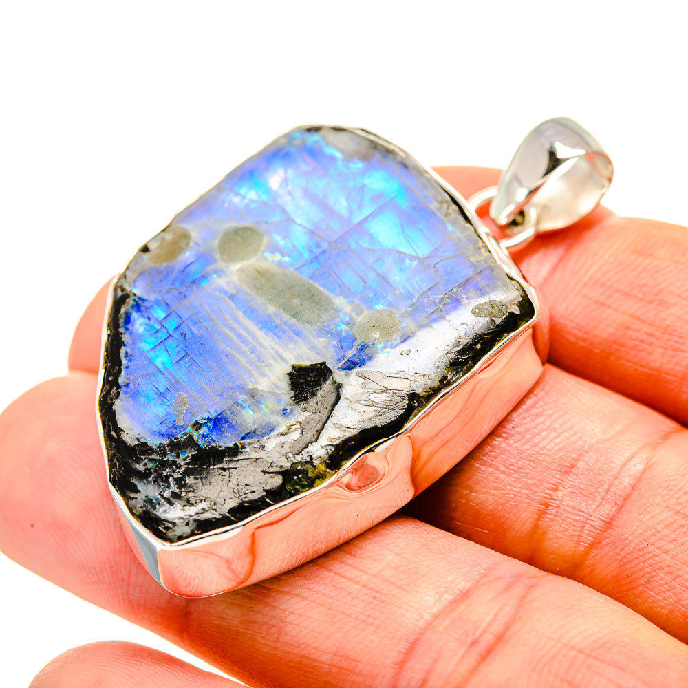 Rainbow Moonstone Pendants handcrafted by Anasilvercos - PD753486