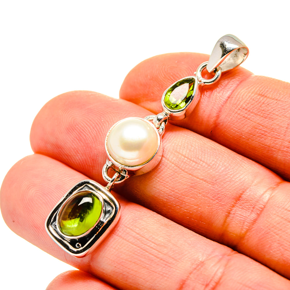 Green Tourmaline Pendants handcrafted by Anasilvercos - PD753494