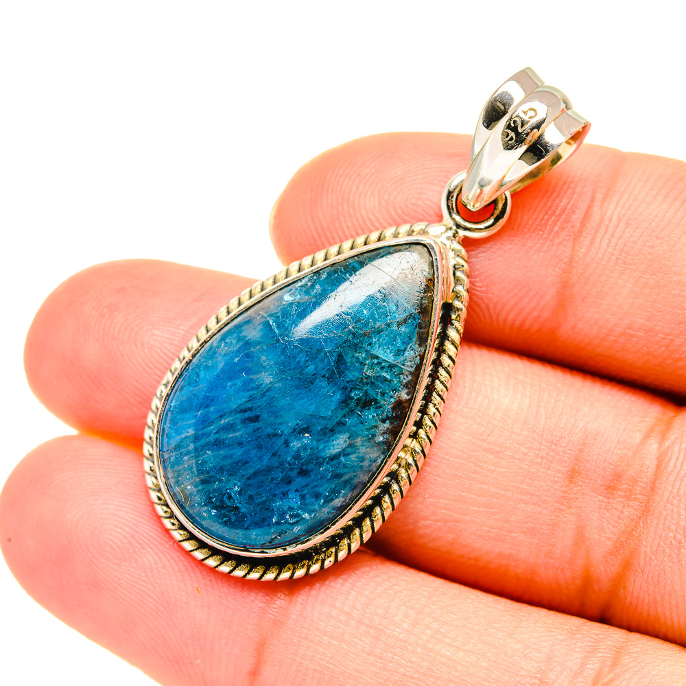 Apatite Pendants handcrafted by Anasilvercos - PD7535
