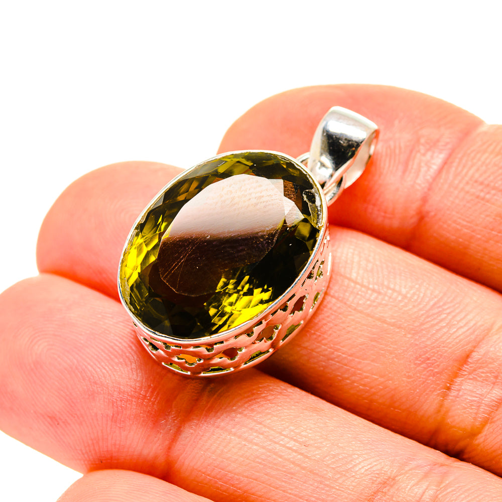 Olive Quartz Pendants handcrafted by Anasilvercos - PD753588