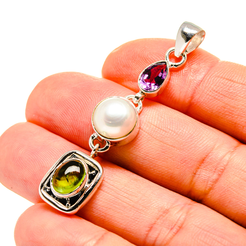 Peridot Pendants handcrafted by Anasilvercos - PD753612