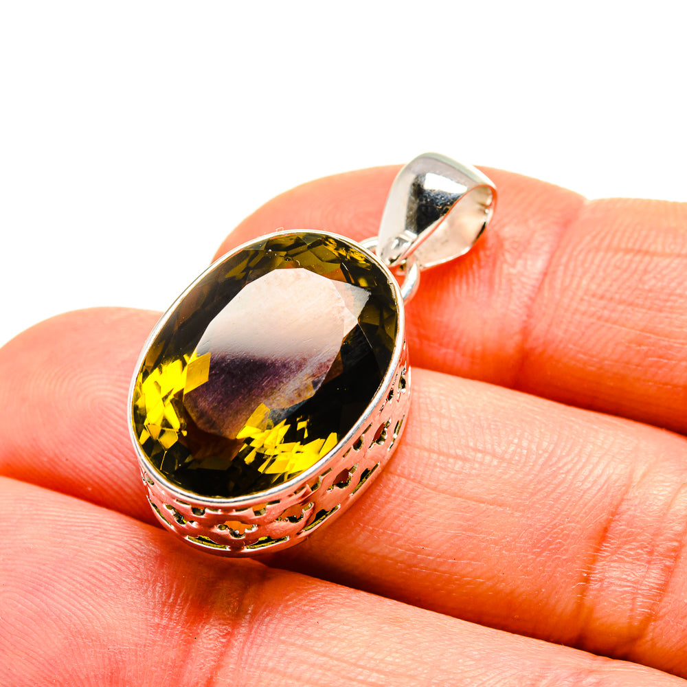 Olive Quartz Pendants handcrafted by Anasilvercos - PD753622