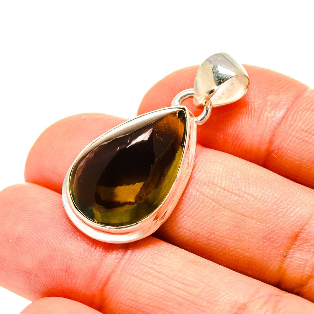 Olive Quartz Pendants handcrafted by Anasilvercos - PD753645