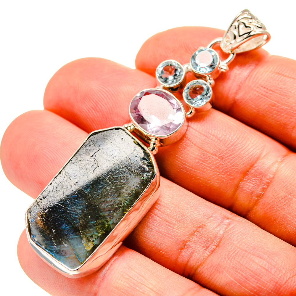 Labradorite Pendants handcrafted by Anasilvercos - PD753844