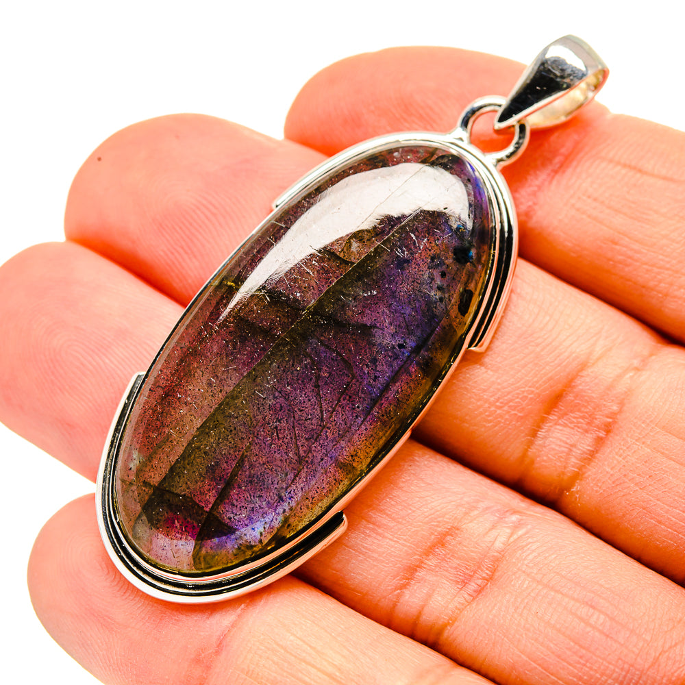 Labradorite Pendants handcrafted by Anasilvercos - PD753918