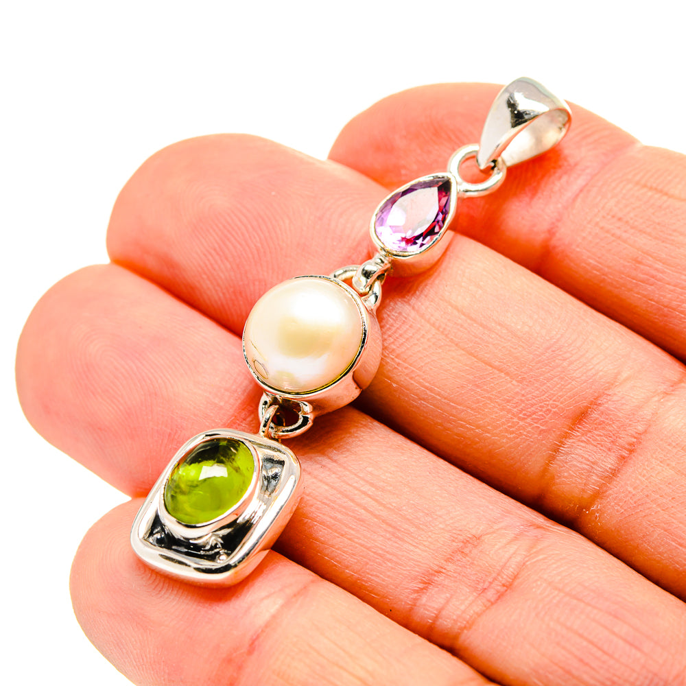 Peridot Pendants handcrafted by Anasilvercos - PD753931