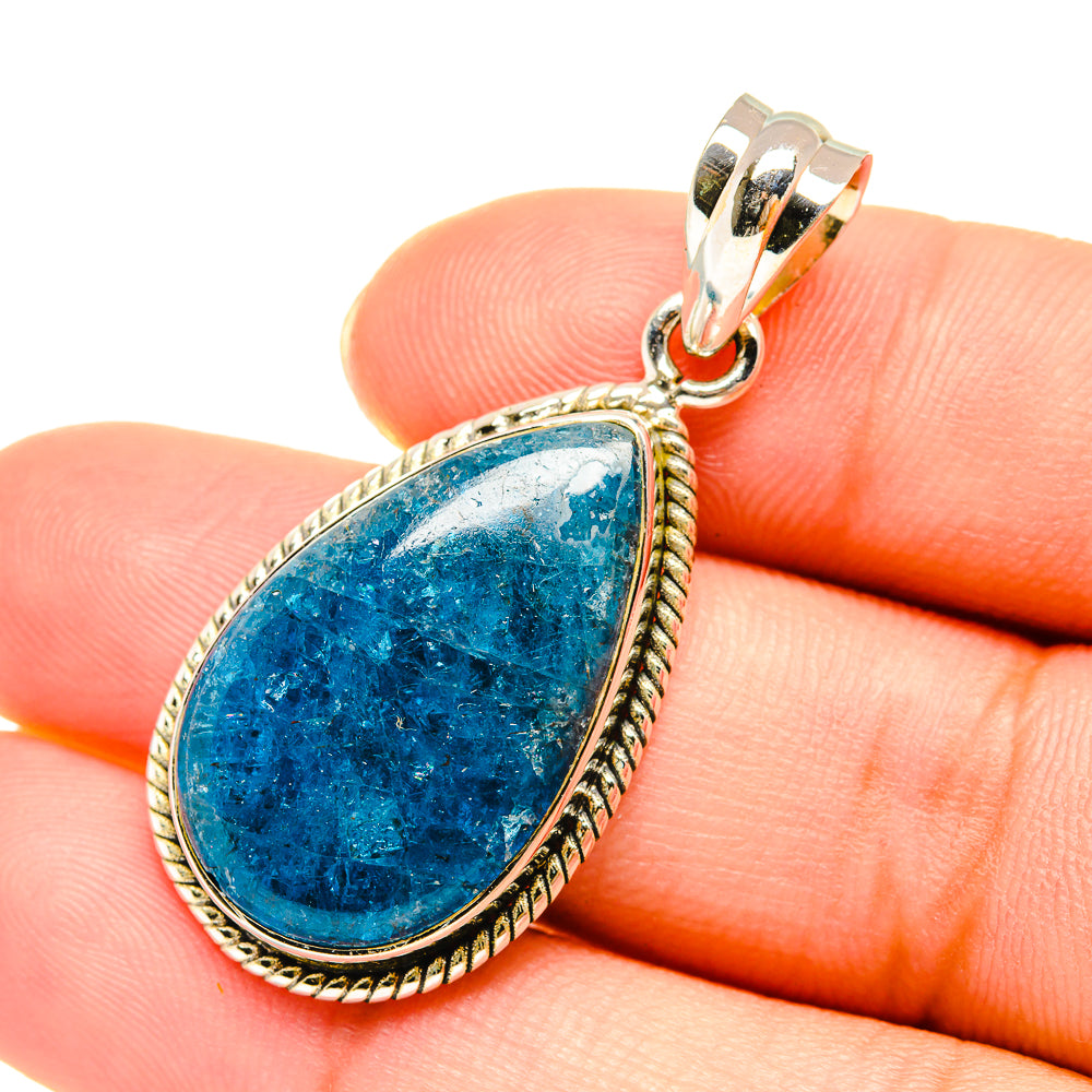 Apatite Pendants handcrafted by Anasilvercos - PD7540