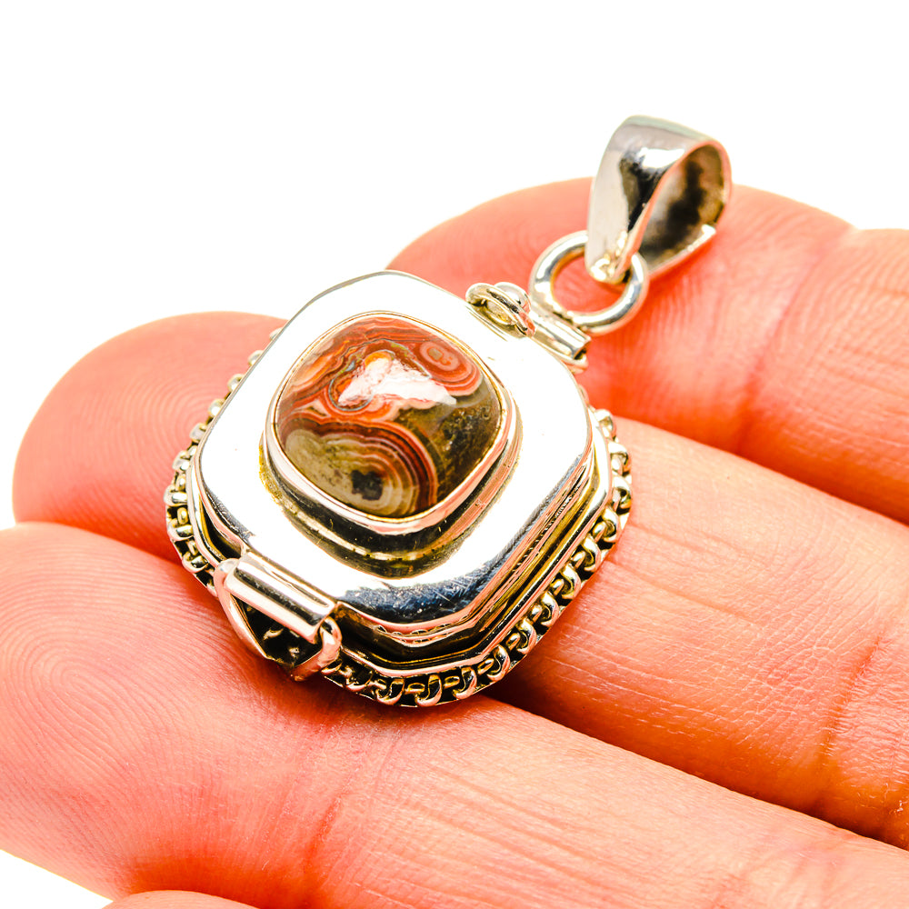 Crazy Lace Agate Pendants handcrafted by Anasilvercos - PD754076