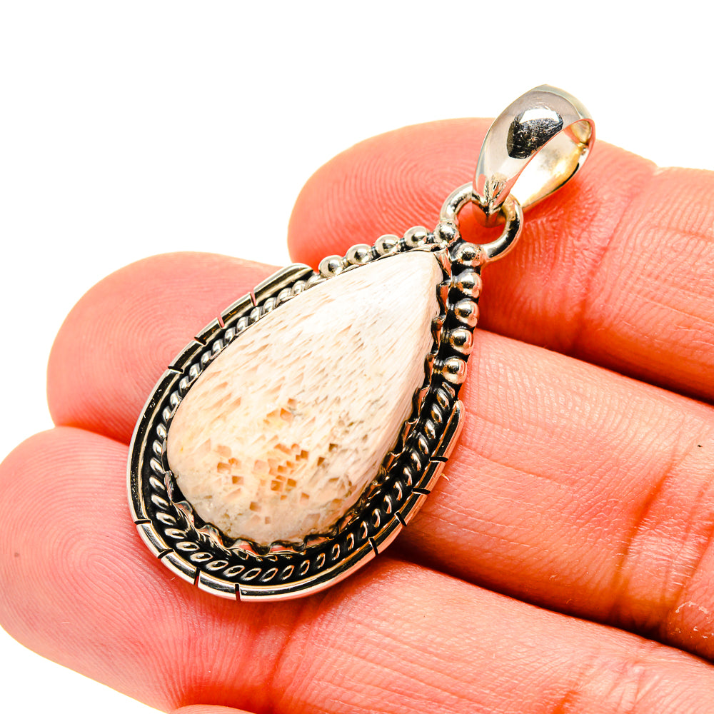 Scolecite Pendants handcrafted by Anasilvercos - PD754162