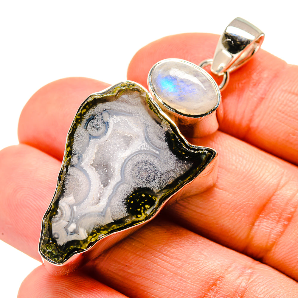 Coconut Geode Slice Pendants handcrafted by Anasilvercos - PD754490