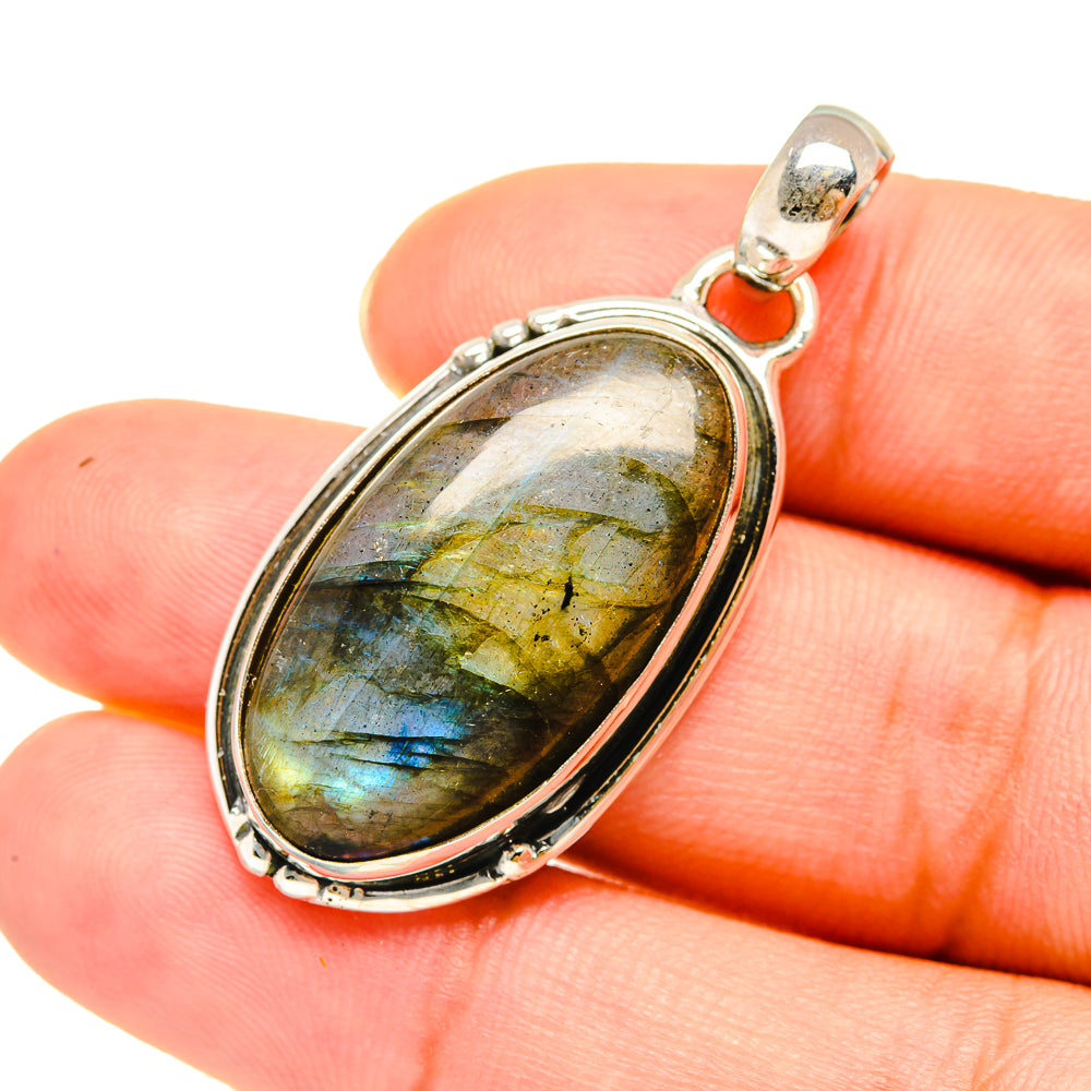 Labradorite Pendants handcrafted by Anasilvercos - PD7545