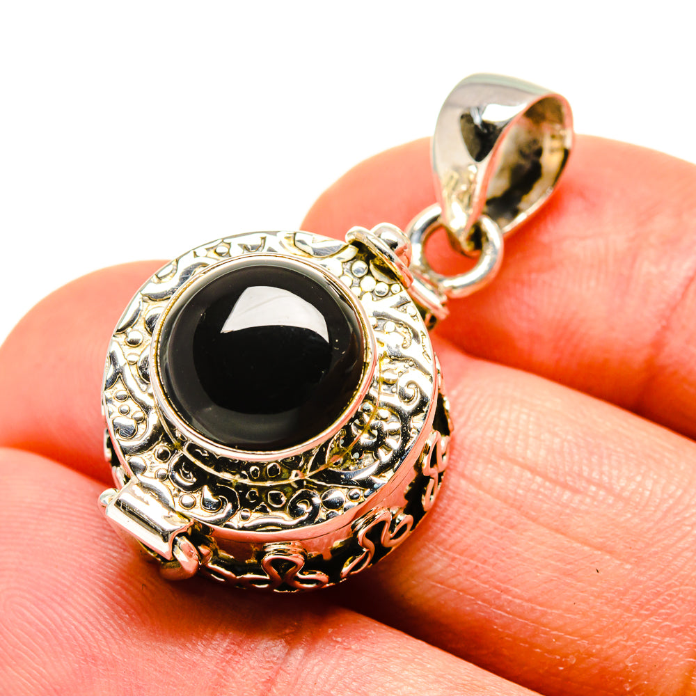 Black Onyx Pendants handcrafted by Anasilvercos - PD754535
