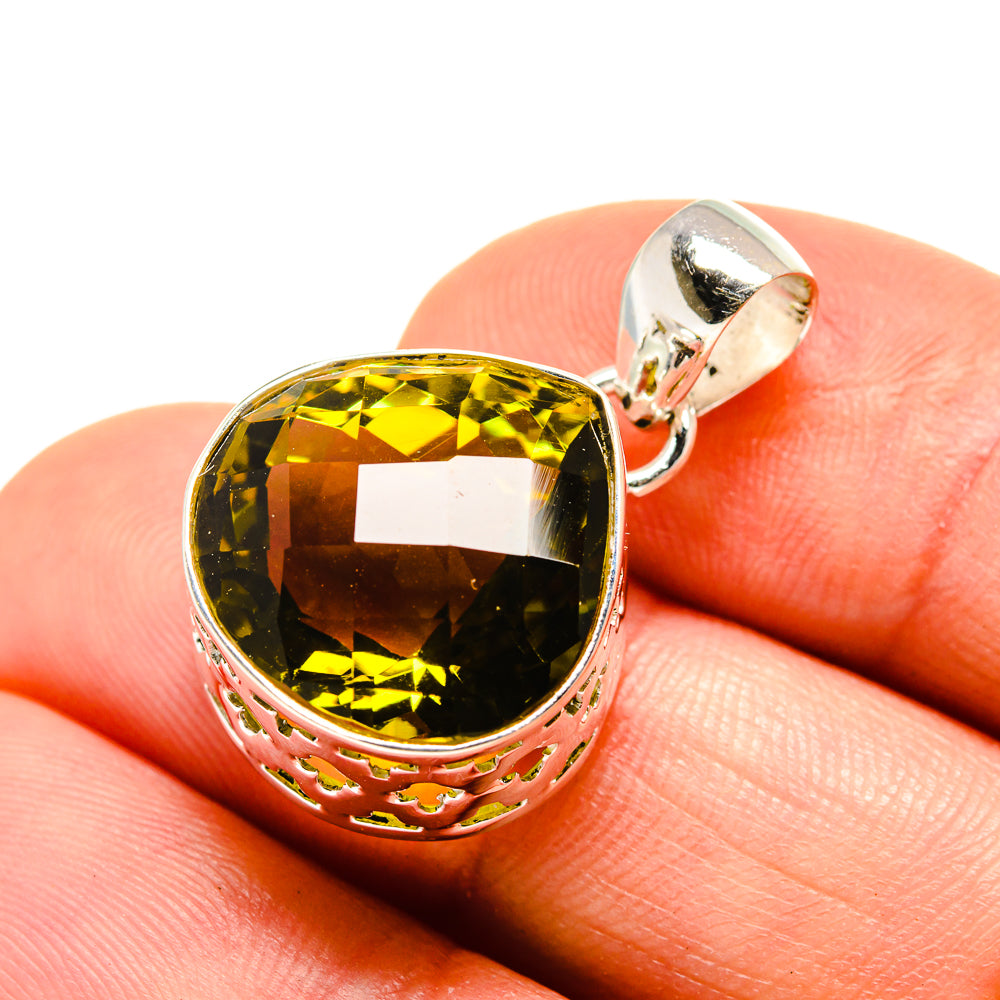 Olive Quartz Pendants handcrafted by Anasilvercos - PD754546
