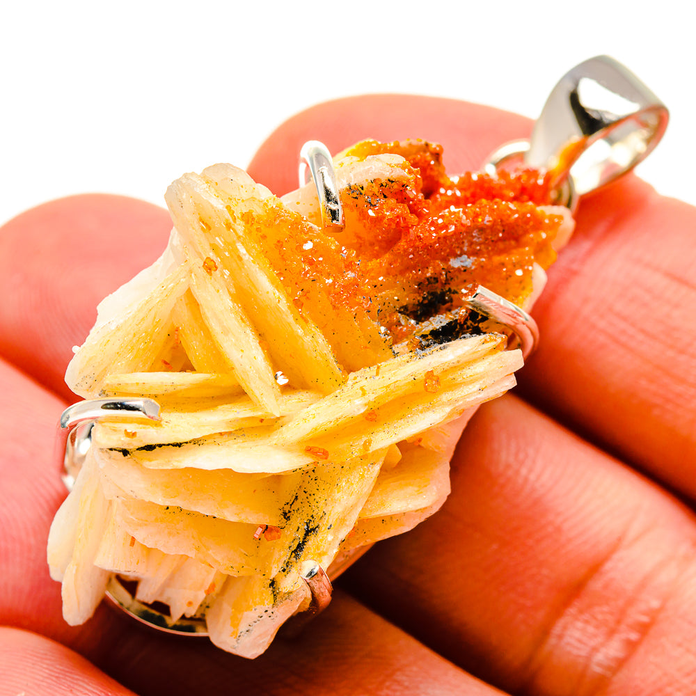 Vanadinite Pendants handcrafted by Anasilvercos - PD755111