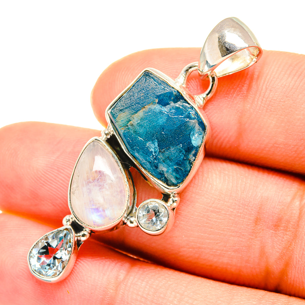 Apatite Pendants handcrafted by Anasilvercos - PD7552