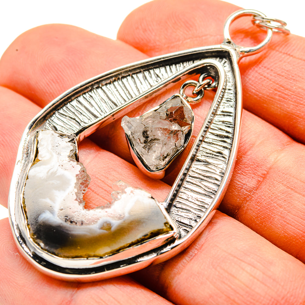 Occo Geode Slice Pendants handcrafted by Anasilvercos - PD755219
