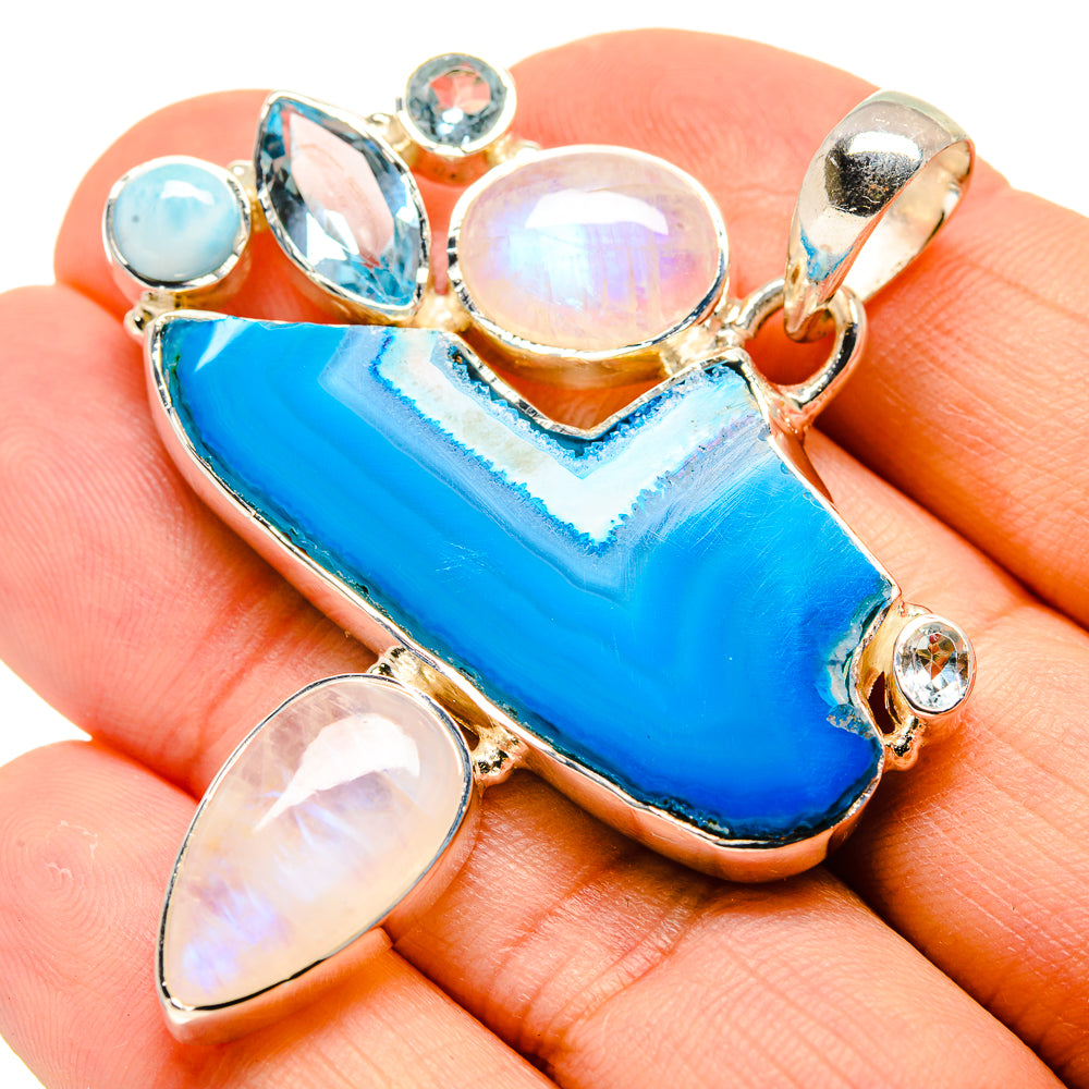 Blue Geode Slice Pendants handcrafted by Anasilvercos - PD755267