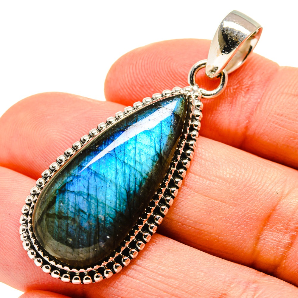 Labradorite Pendants handcrafted by Anasilvercos - PD755302