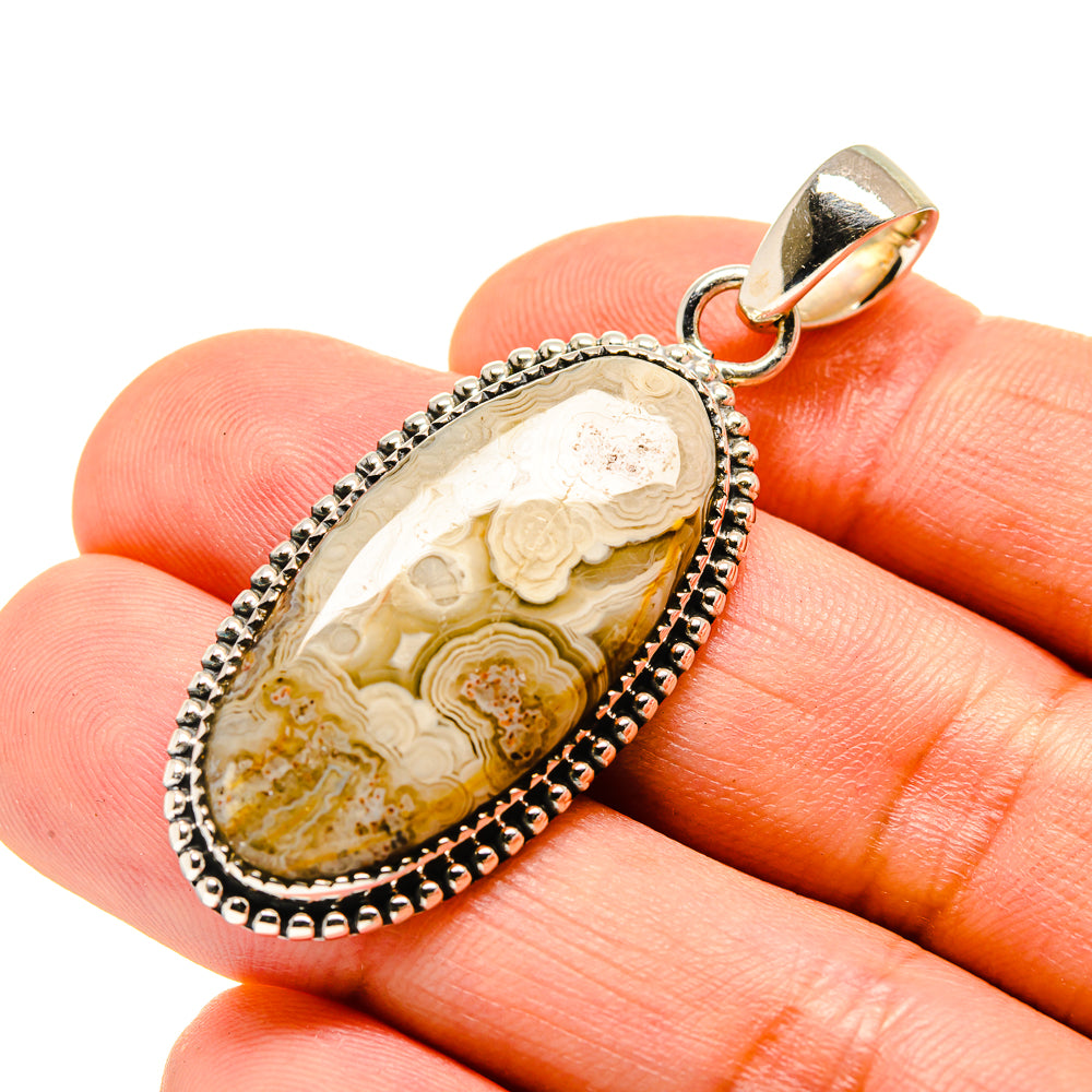 Laguna Lace Agate Pendants handcrafted by Anasilvercos - PD755528