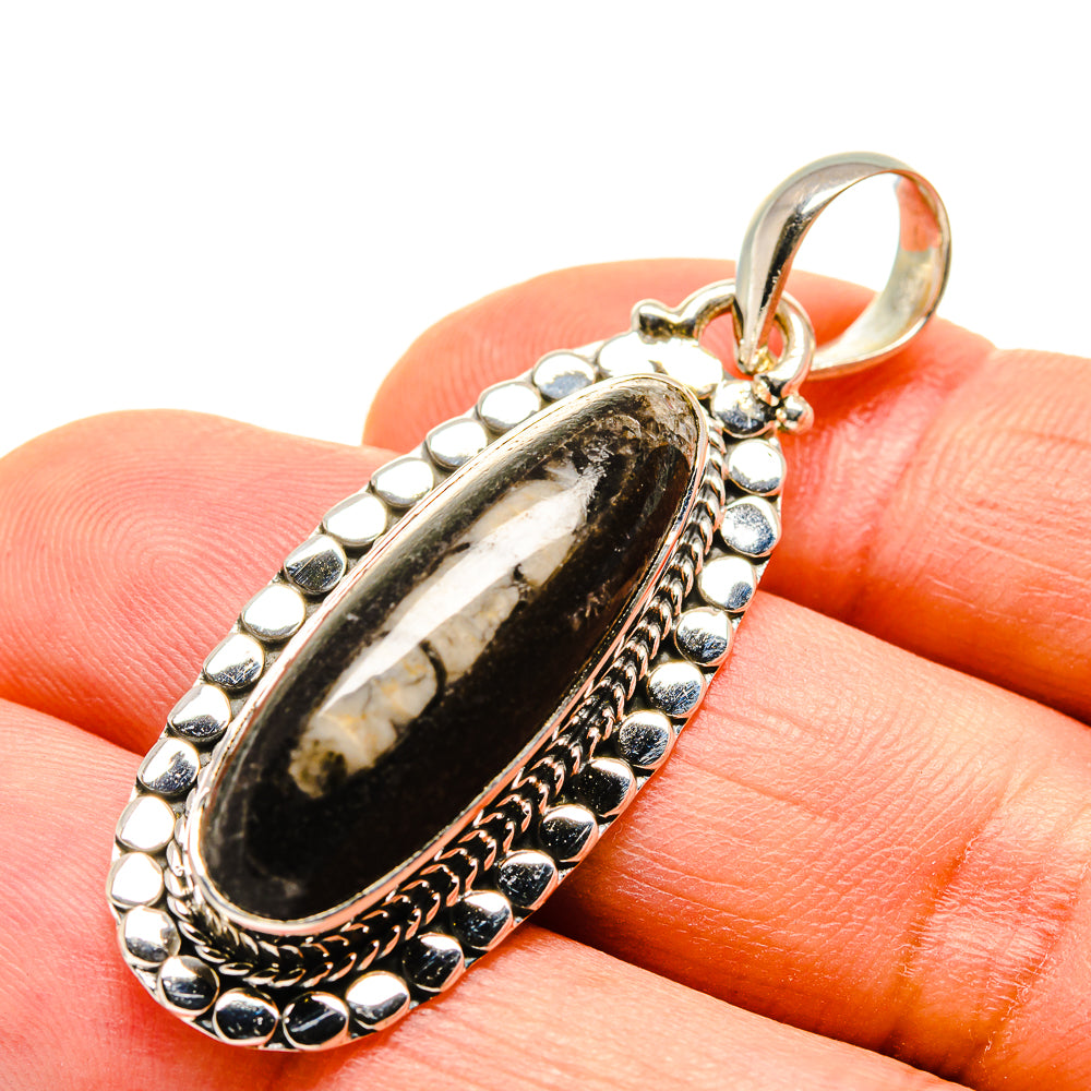 Orthoceras Fossil Pendants handcrafted by Anasilvercos - PD755873