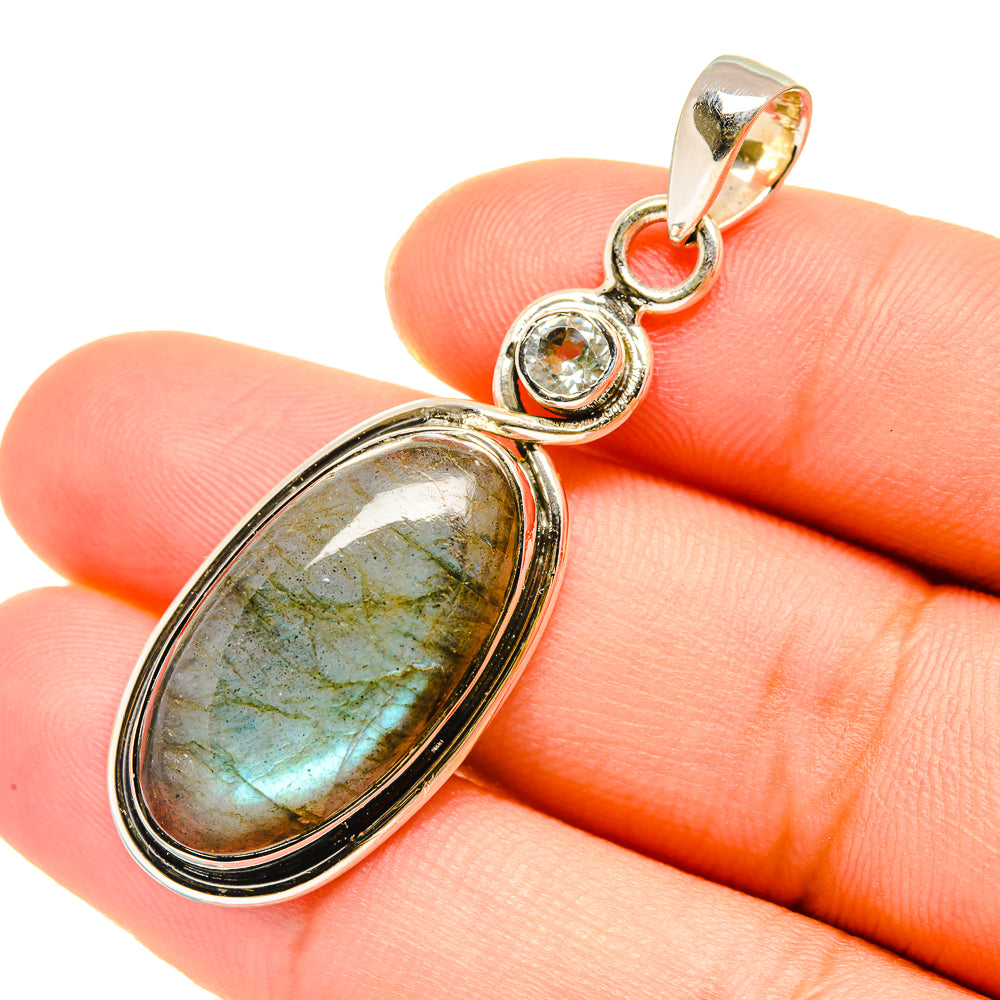 Labradorite Pendants handcrafted by Anasilvercos - PD7561