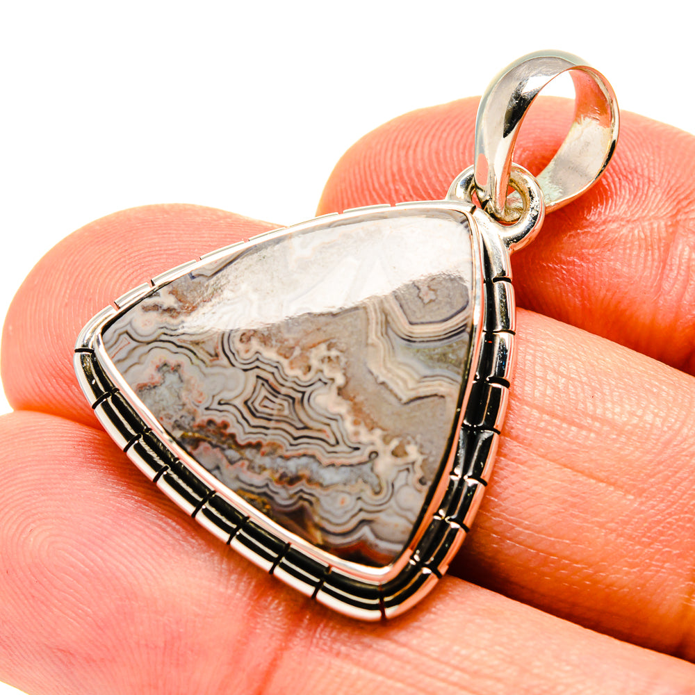 Laguna Lace Agate Pendants handcrafted by Anasilvercos - PD756415