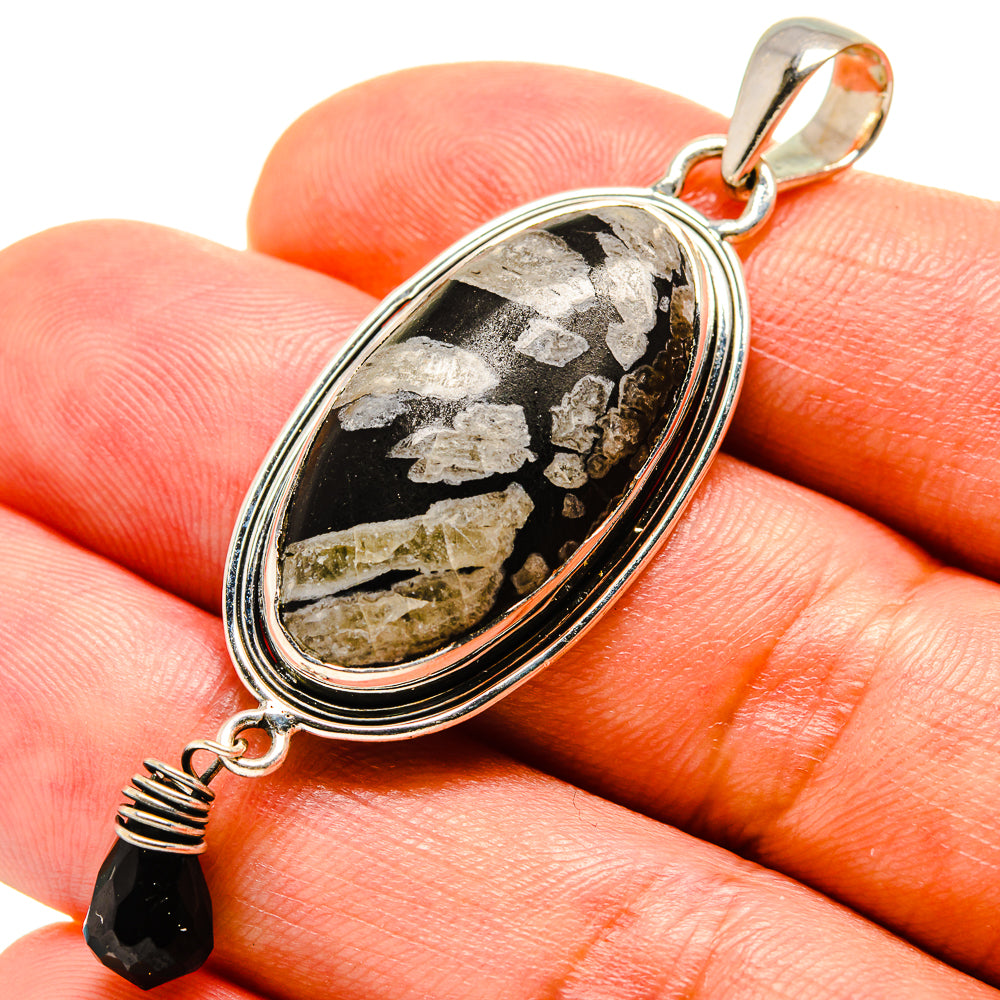 Chrysanthemum Stone Pendants handcrafted by Anasilvercos - PD756479