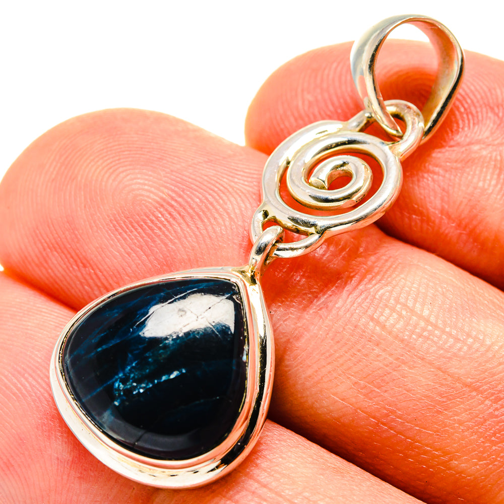 Apatite Pendants handcrafted by Anasilvercos - PD756797