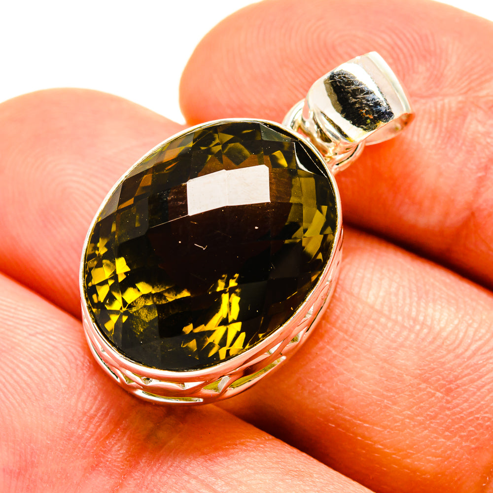 Olive Quartz Pendants handcrafted by Anasilvercos - PD756959