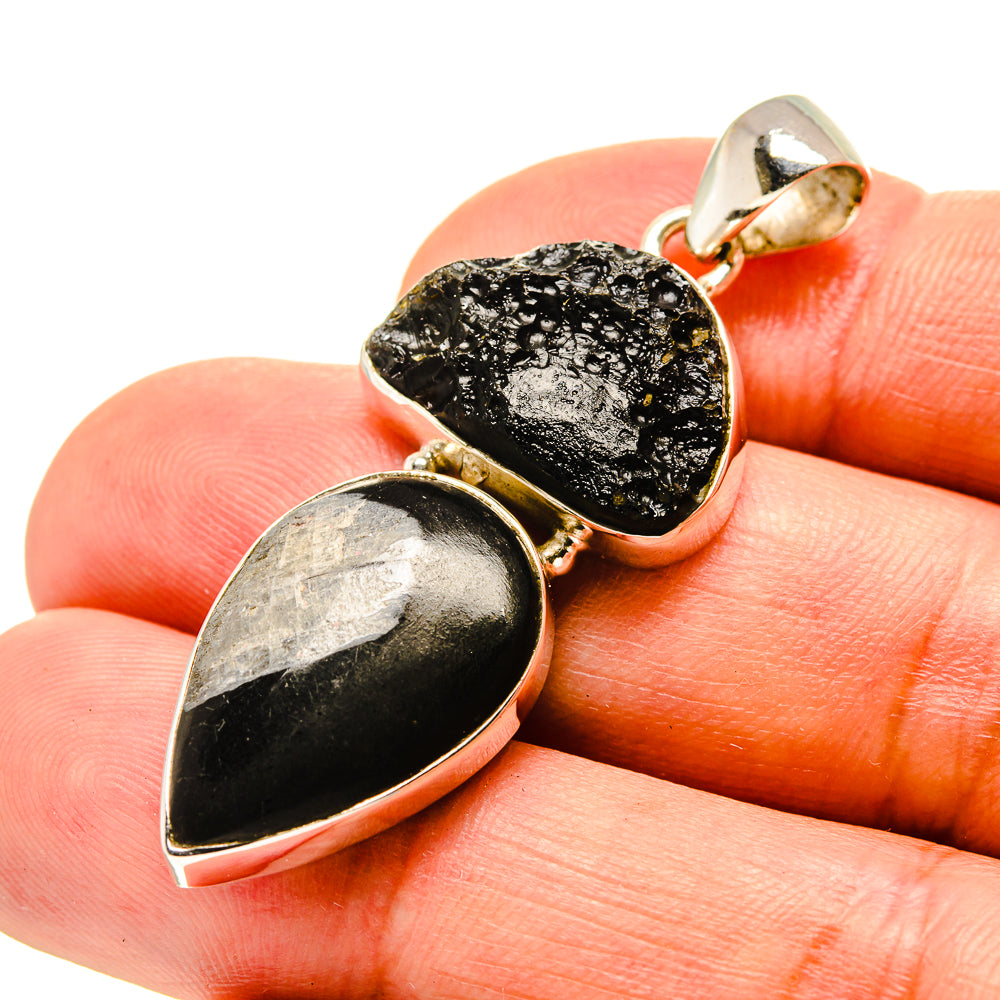 Chrysanthemum Stone Pendants handcrafted by Anasilvercos - PD757027