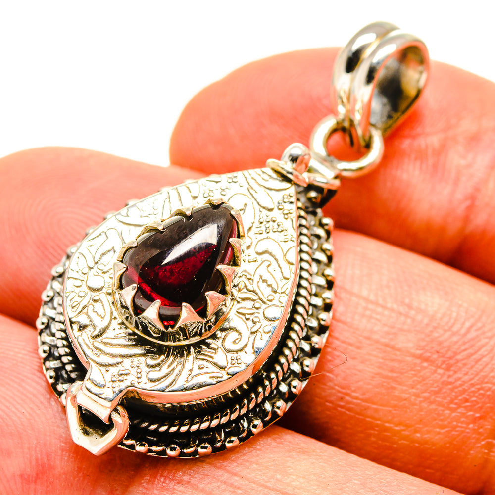Garnet Pendants handcrafted by Anasilvercos - PD756956