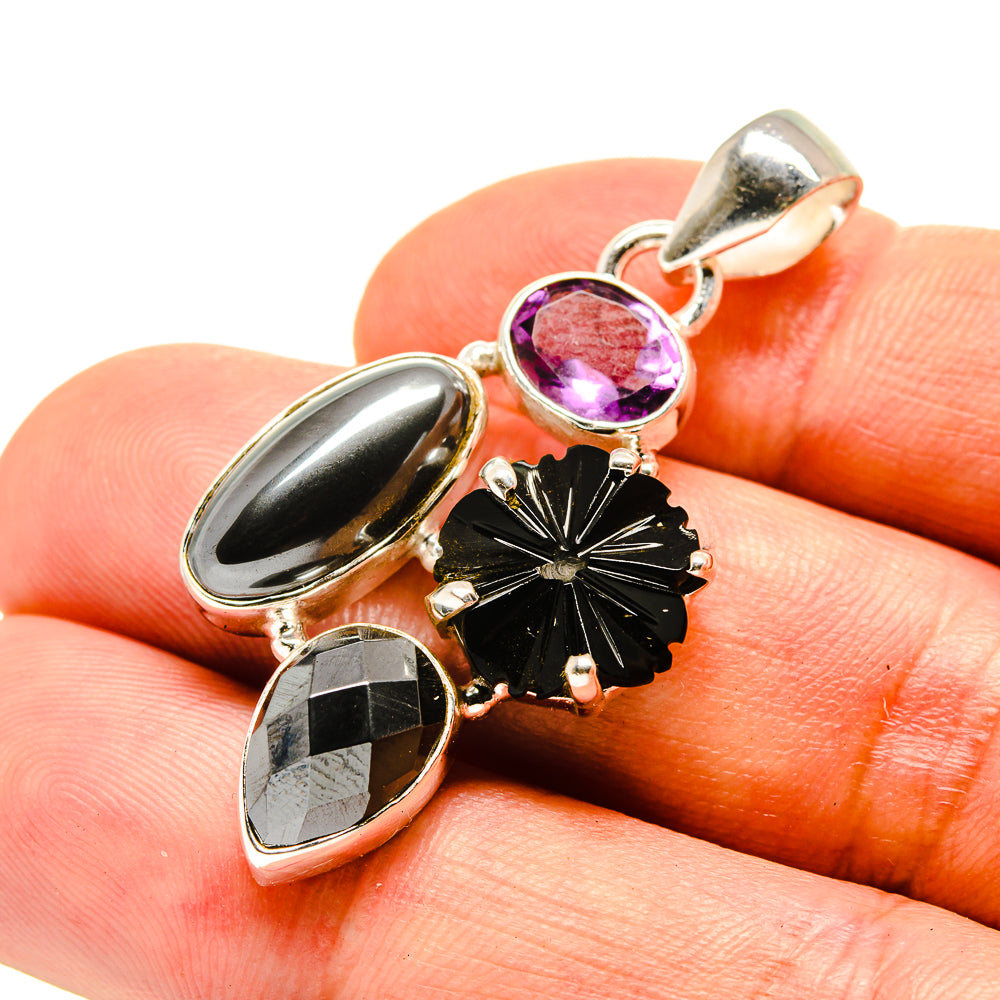 Hematite Pendants handcrafted by Anasilvercos - PD757117