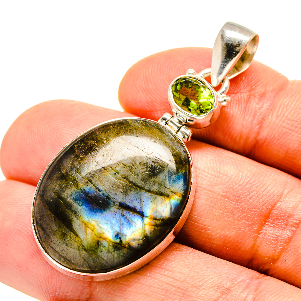Labradorite Pendants handcrafted by Anasilvercos - PD757121