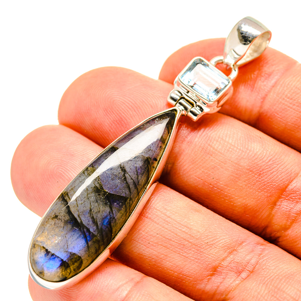 Labradorite Pendants handcrafted by Anasilvercos - PD757155