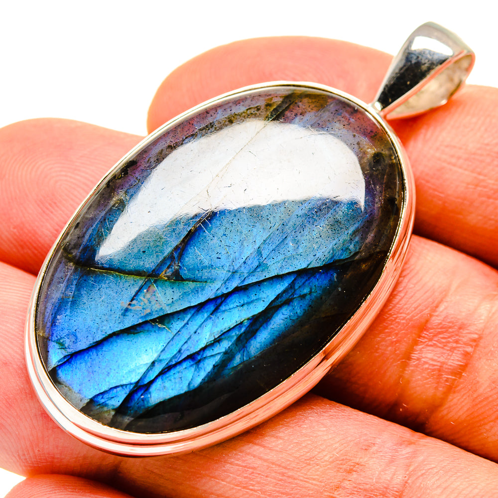 Labradorite Pendants handcrafted by Anasilvercos - PD757174