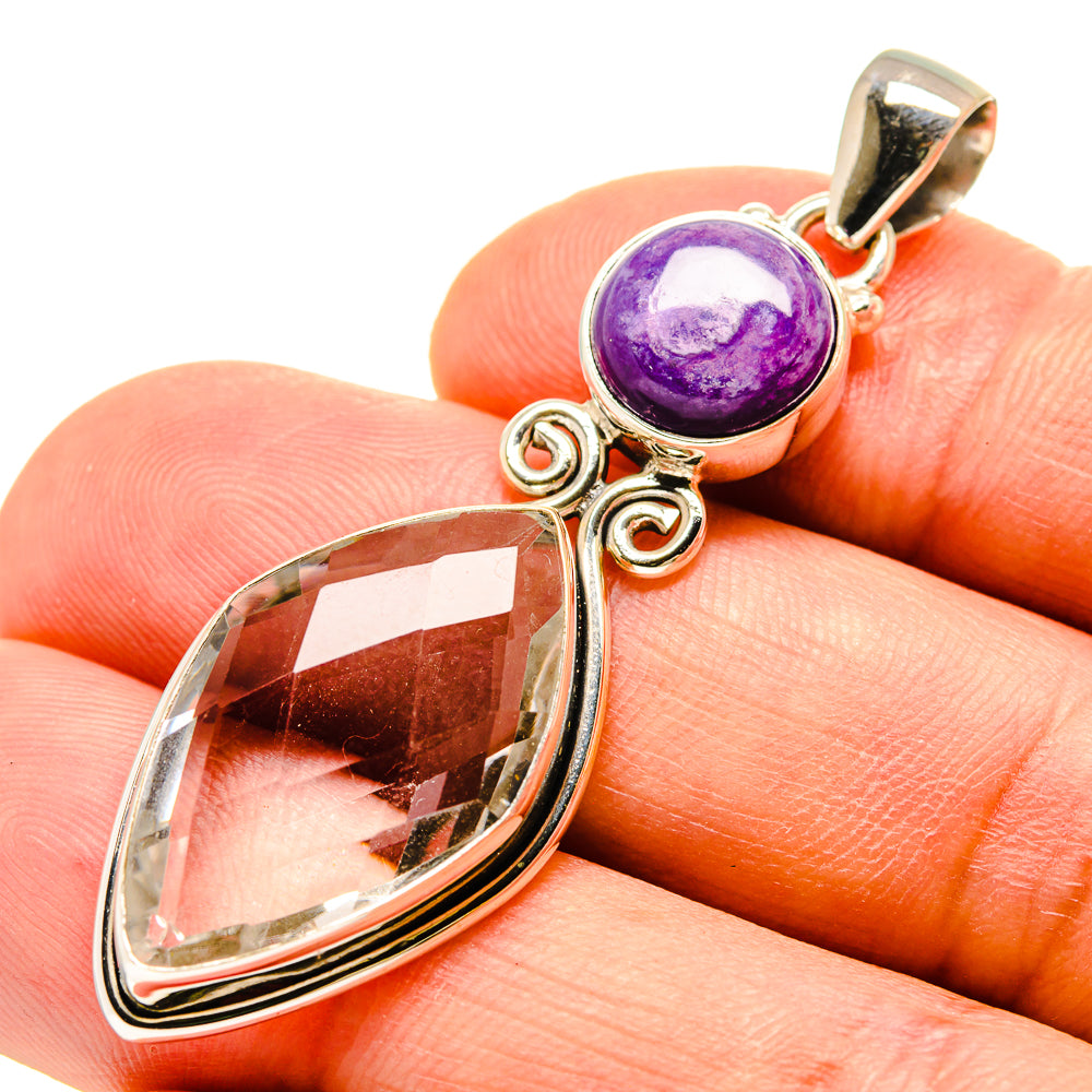 White Quartz Pendants handcrafted by Anasilvercos - PD757275