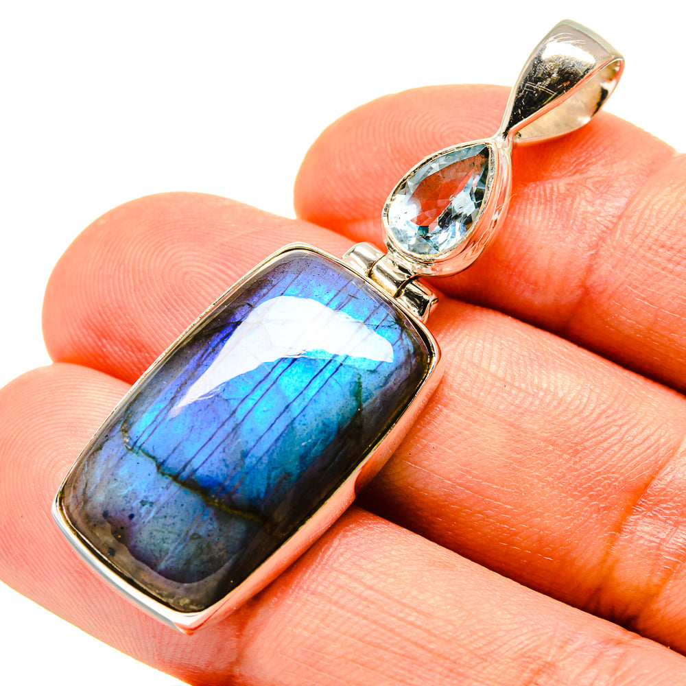 Labradorite Pendants handcrafted by Anasilvercos - PD757397