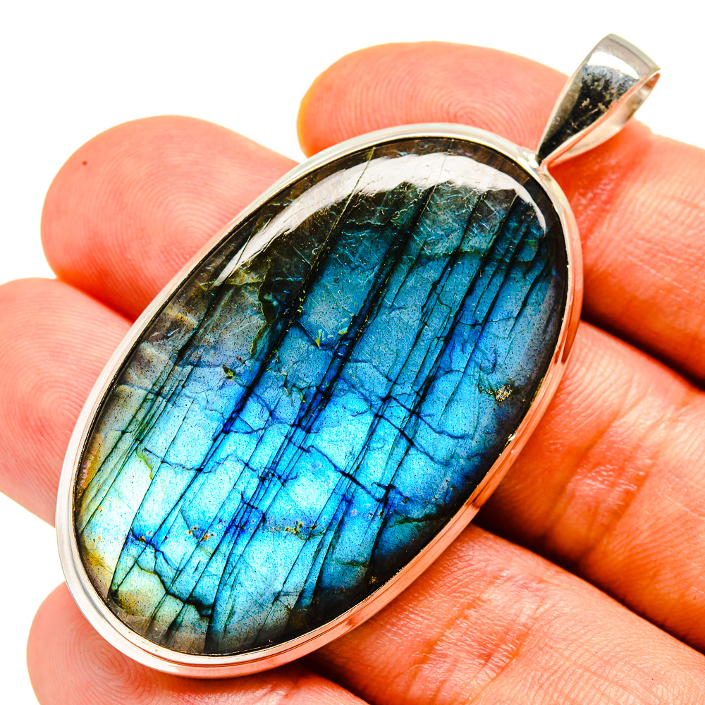 Labradorite Pendants handcrafted by Anasilvercos - PD757419
