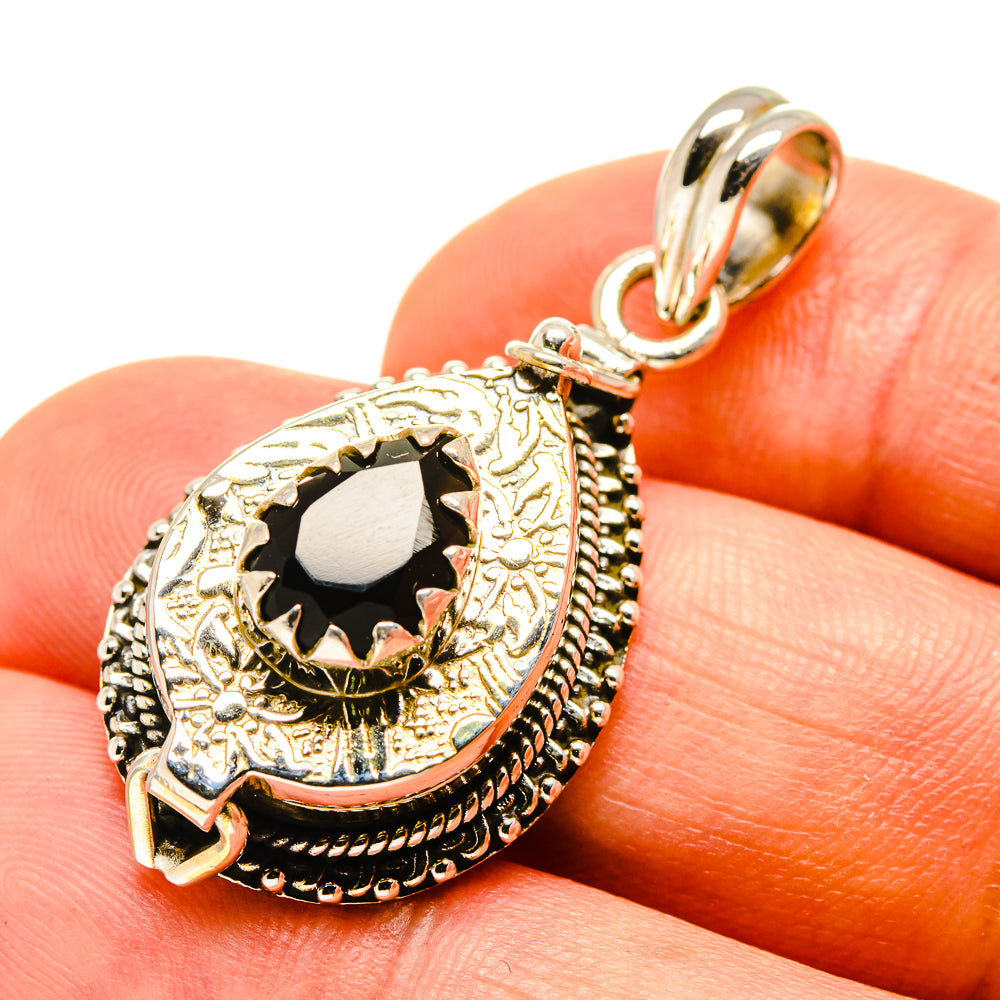 Black Onyx Pendants handcrafted by Anasilvercos - PD757576