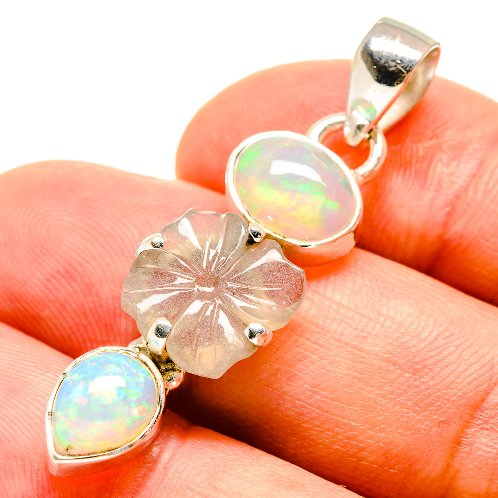 Moonstone Pendants handcrafted by Anasilvercos - PD757632