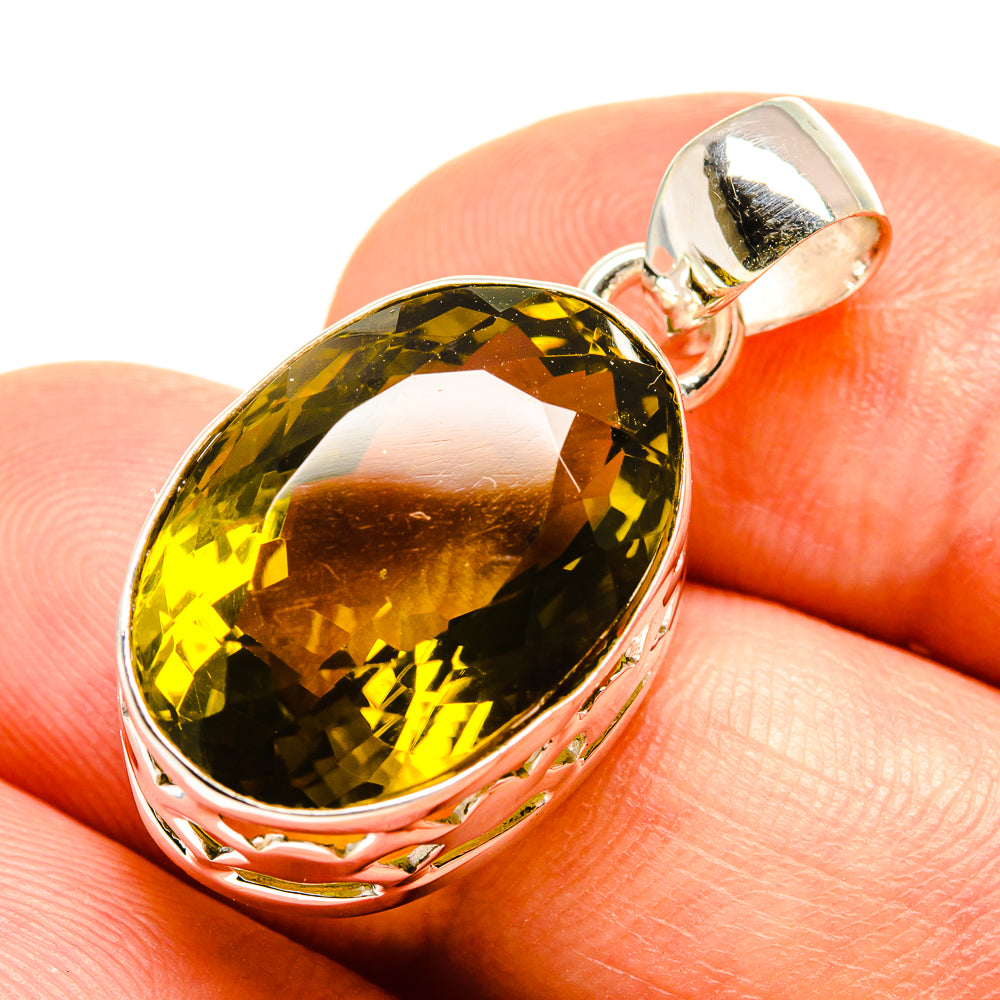 Olive Quartz Pendants handcrafted by Anasilvercos - PD757671