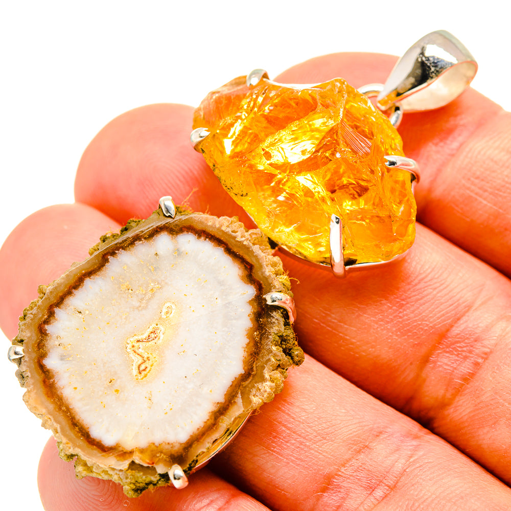 Solar Quartz, Citrine Pendants handcrafted by Anasilvercos - PD757715