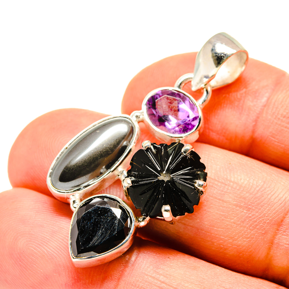 Black Onyx Pendants handcrafted by Anasilvercos - PD757837